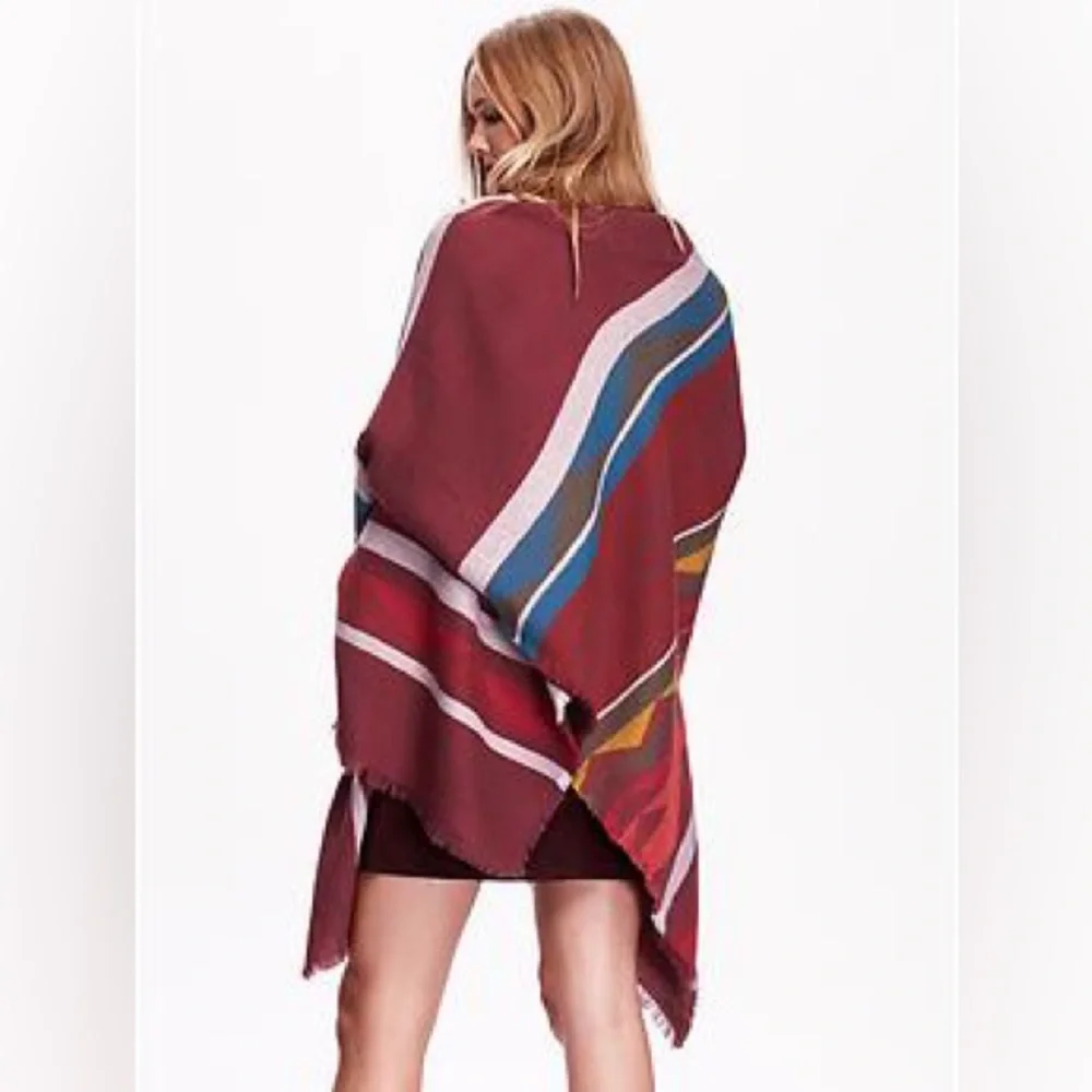 Old Navy Oversized Flannel Scarf in Southwest